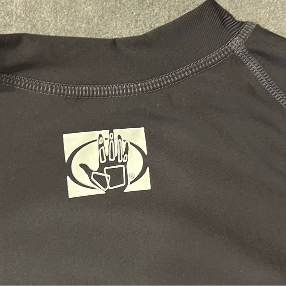 Body Glove swim Shirt performance sun protection black swim shirt long sleeves - Picture 6 of 6